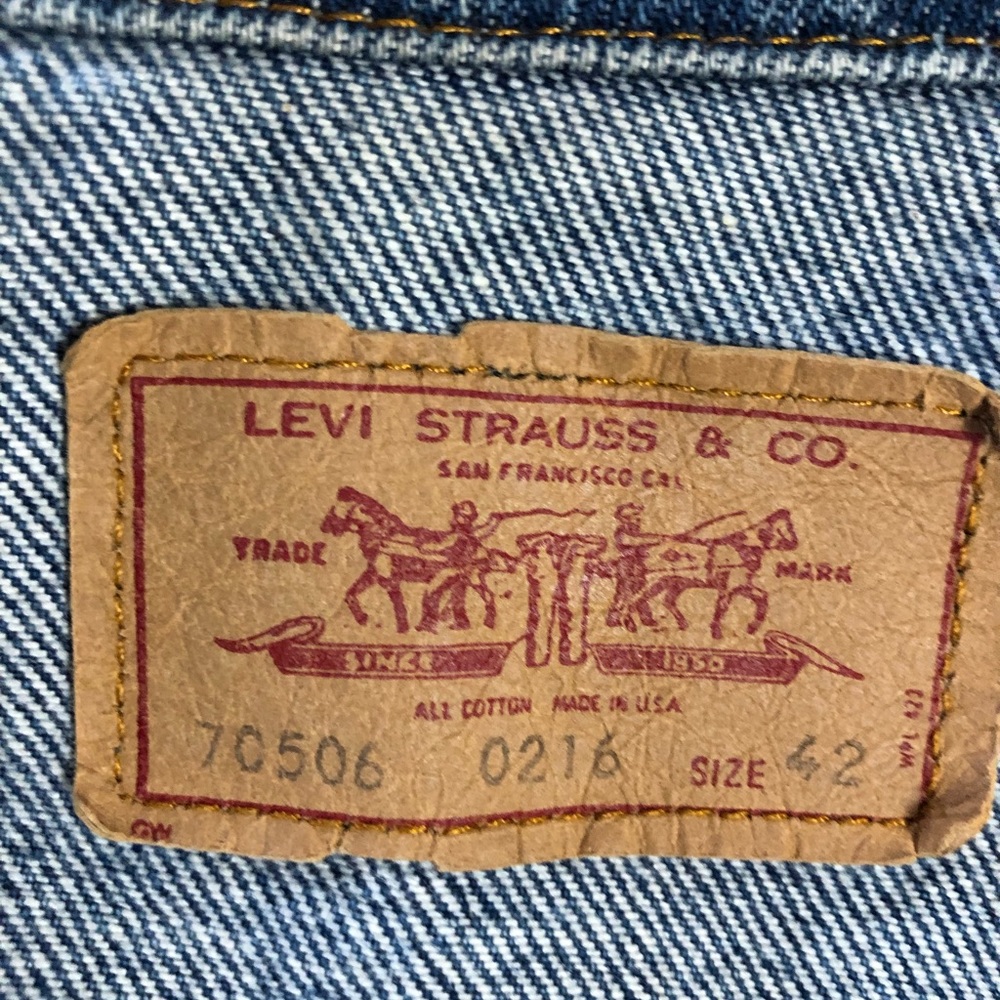 Levi’s Vintage Jean Jacket - Picture 3 of 3